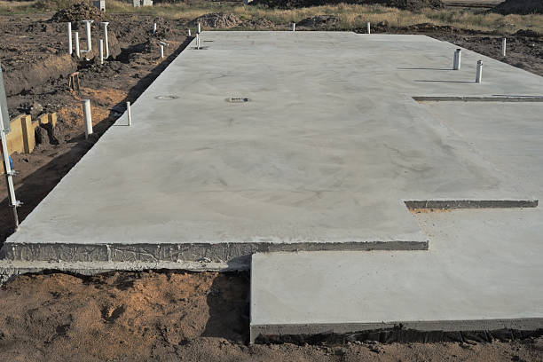 Best Concrete Retaining Walls in Belding, MI